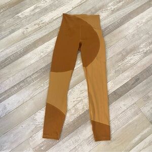 brown lululemon align leggings